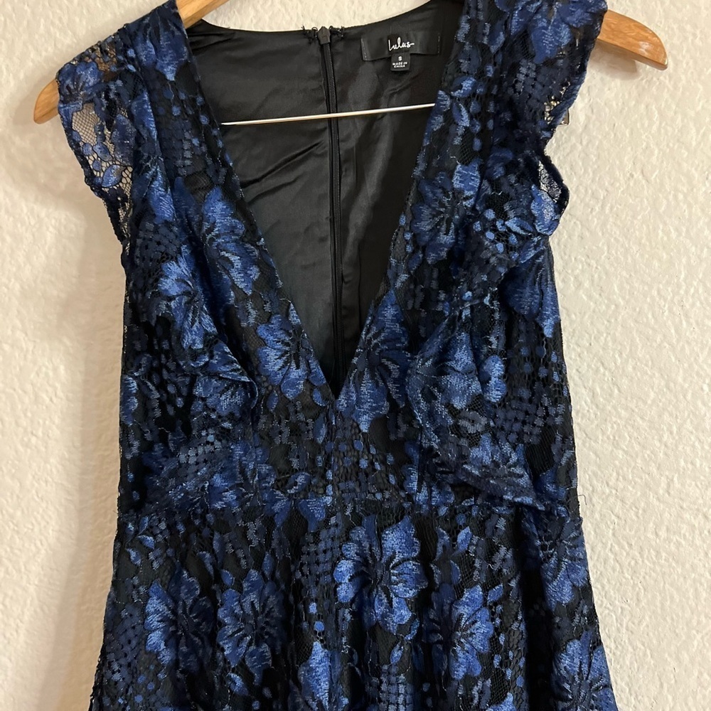 Molinetto Navy Blue Lace Ruffled Tiered Sleeveless Maxi Dress - Picture 5 of 9